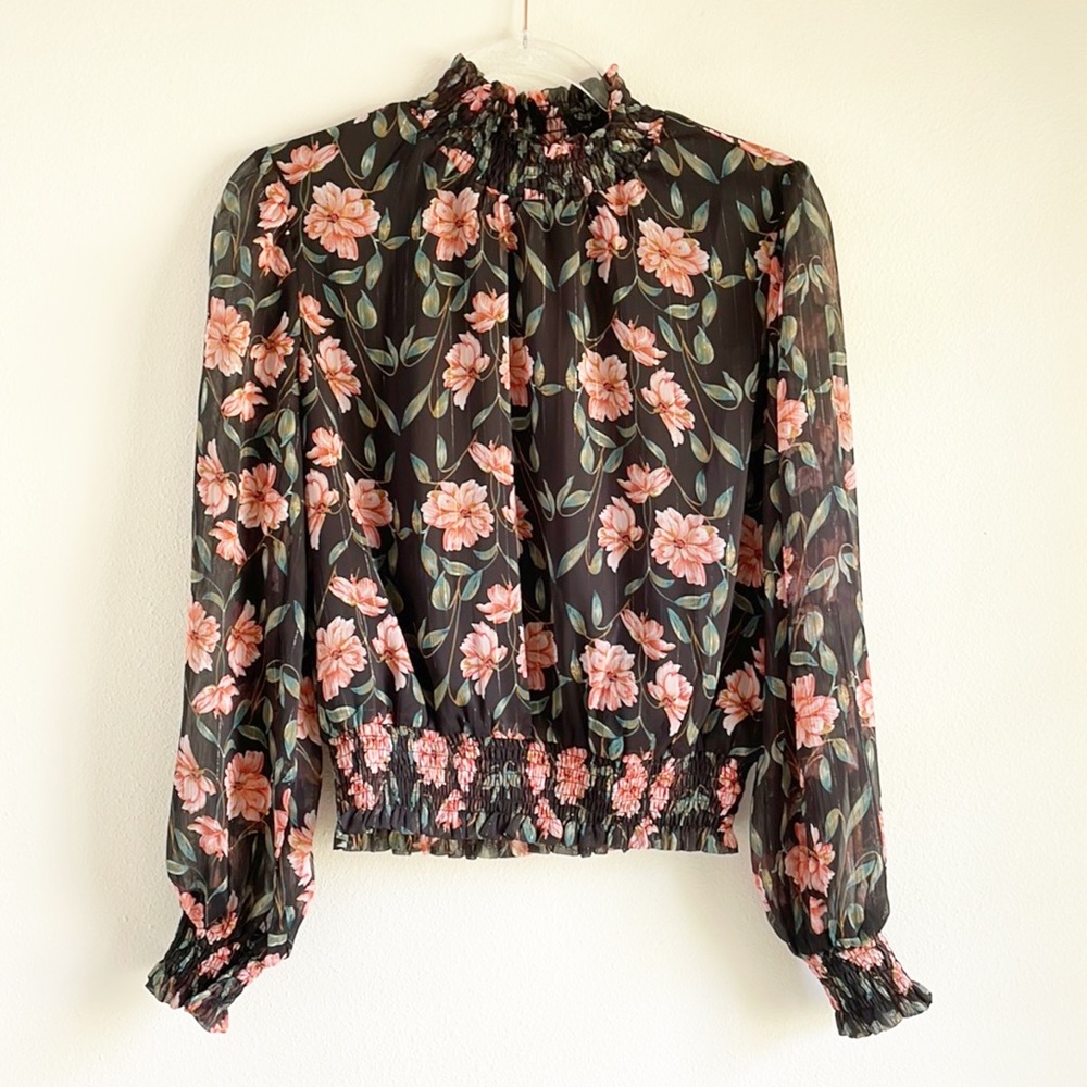 Lost + Wander Chasing the Sun top